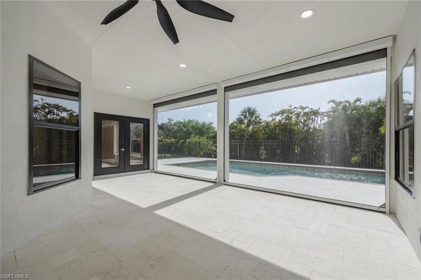 Interior, Recessed Lighting, Sun Room
