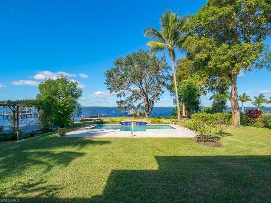 Exterior, Lake, Pool, Water