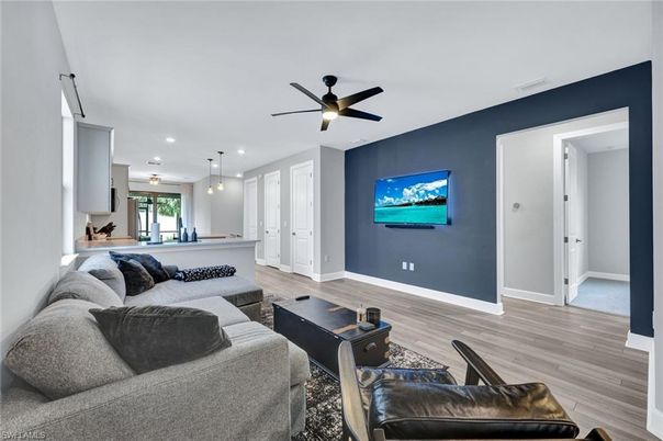 Interior, Living room, Pendant Lights, Recessed Lighting, Wood Texture Flooring