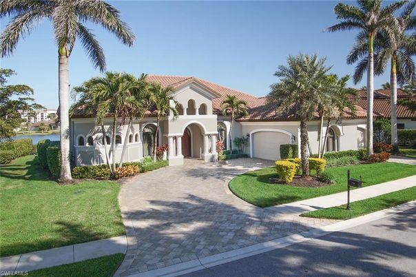 Attached, Backyard, Exterior, Facade, Mediterranean