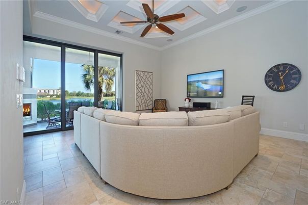 Fireplace, Interior, Living room