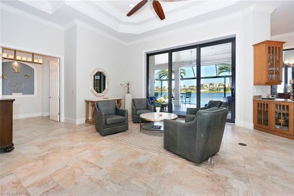 Interior, Living room, Water