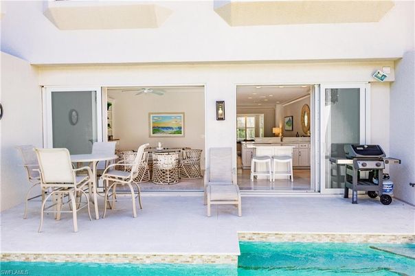 Dining room, Interior, Pool