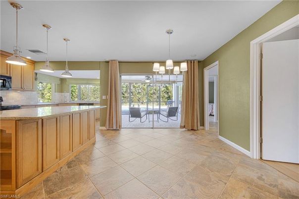 Dining room, Interior, Kitchen, Pendant Lights