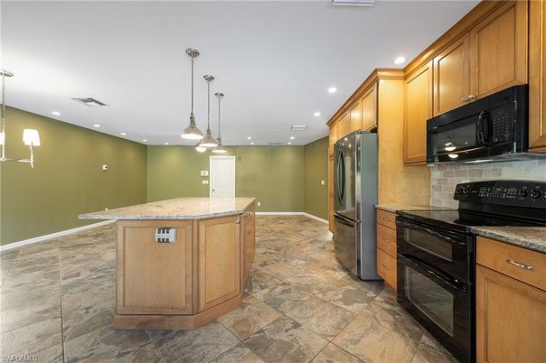Interior, Kitchen, Pendant Lights, Recessed Lighting
