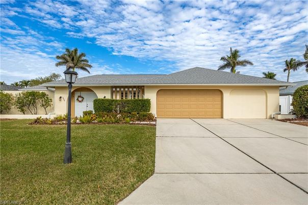 Attached, Backyard, Exterior, Facade, Ranch