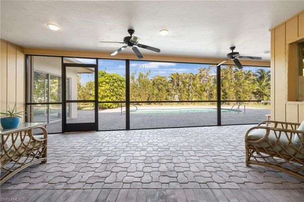 Interior, Recessed Lighting, Sun Room