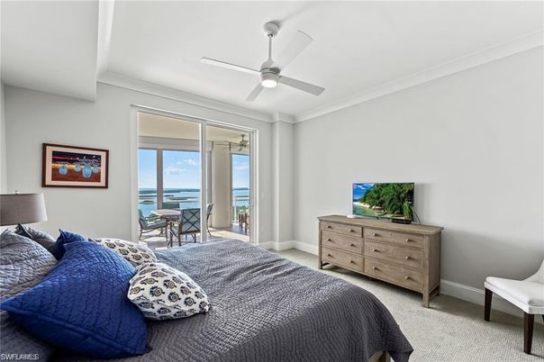 Bedroom, Interior, Water