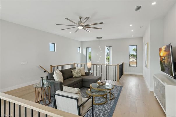 Interior, Living room, Pendant Lights, Recessed Lighting, Wood Texture Flooring