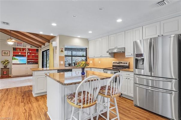 Interior, Kitchen, Recessed Lighting, Stainless Steel Appliances, Wooden Beams, Wooden Ceilings, Wood Texture Flooring