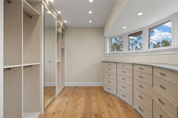 Interior, Recessed Lighting, Walk-in Closets, Wood Texture Flooring