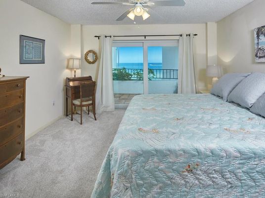 Bedroom, Interior, Water
