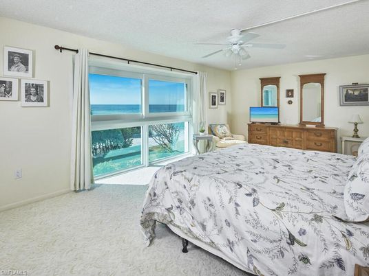 Bedroom, Interior, Water
