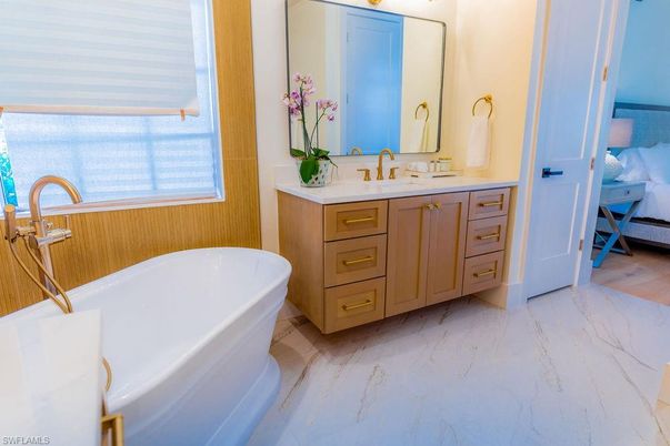 Bathroom, Dual Sink Vanities, Free Standing Baths, Interior, Marble