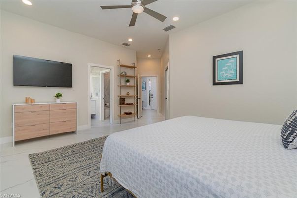 Bedroom, Interior, Recessed Lighting