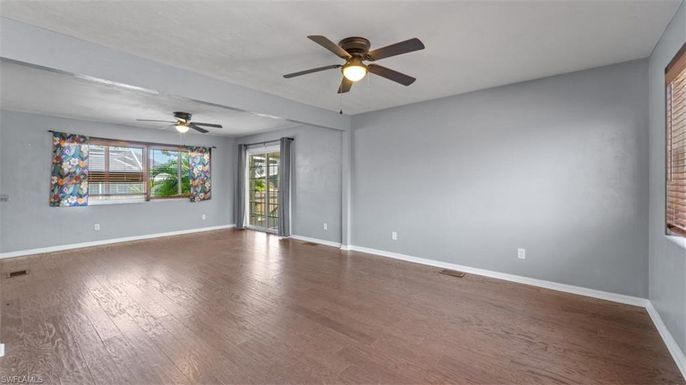 Empty room, Interior, Wood Texture Flooring