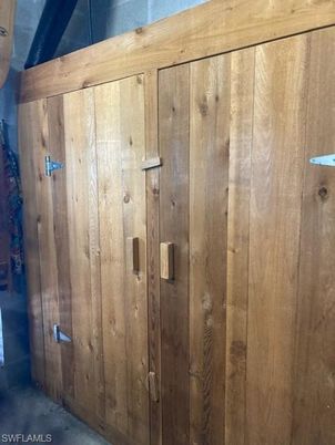 Interior, Wooden Walls