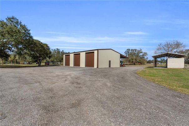 Backyard, Detached Garage, Exterior