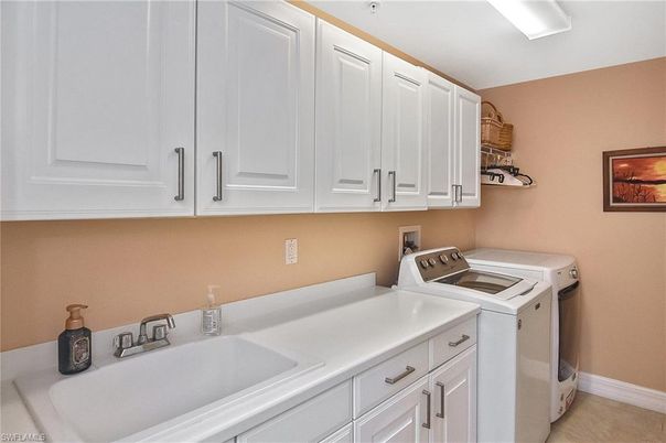 Interior, Washer