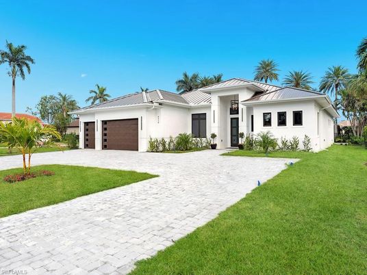 Attached, Backyard, Exterior, Facade, Ranch