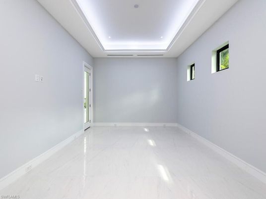 Empty room, Interior, Marble, Recessed Lighting