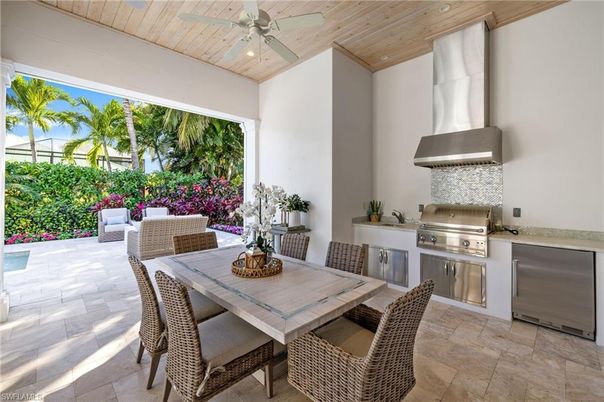 Exterior, Wooden Ceilings