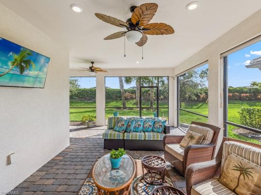 Interior, Living room, Recessed Lighting, Sun Room