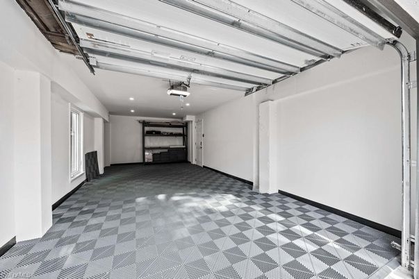 Garage, Interior, Recessed Lighting