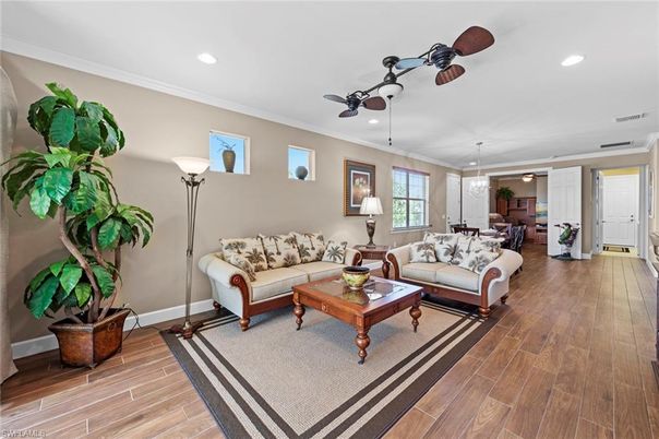 Dining room, Interior, Living room, Pendant Lights, Recessed Lighting, Wood Texture Flooring