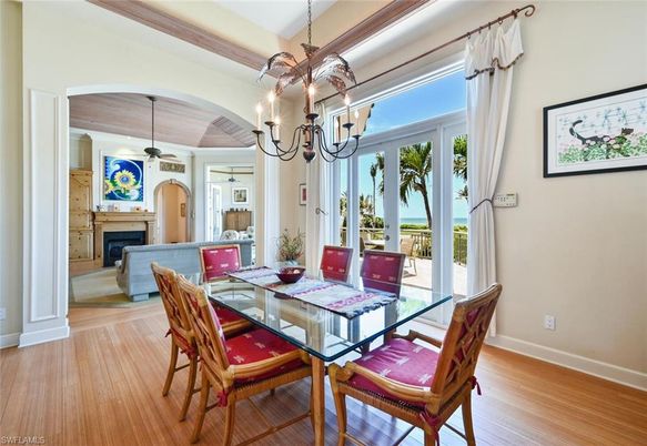 Chandelier, Dining room, Fireplace, Interior, Pendant Lights, Wood Texture Flooring