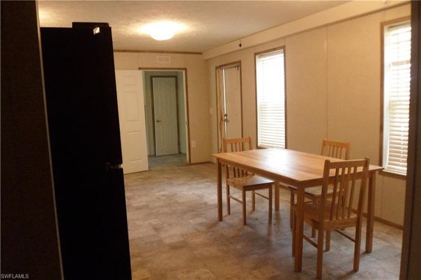 Dining room, Interior