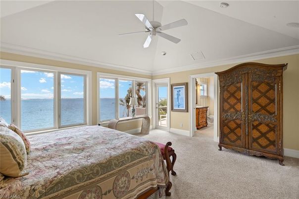 Bedroom, Interior, Water