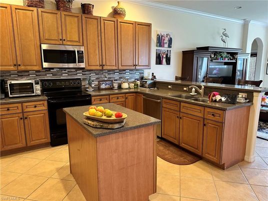 Interior, Kitchen, Stainless Steel Appliances