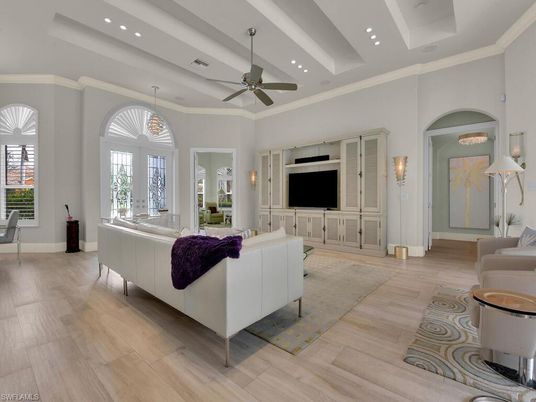 Interior, Living room, Pendant Lights, Recessed Lighting, Wood Texture Flooring