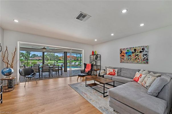 Dining room, Interior, Living room, Recessed Lighting, Wood Texture Flooring