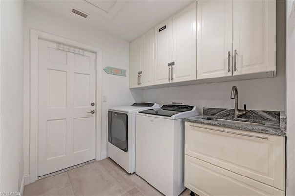 Interior, Washer