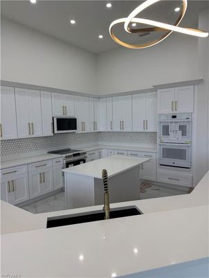 Interior, Kitchen, Marble, Pendant Lights, Recessed Lighting