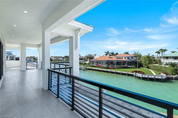 Exterior, Lake, Recessed Lighting, Water