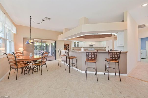 Dining room, Interior, Kitchen, Pendant Lights, Recessed Lighting