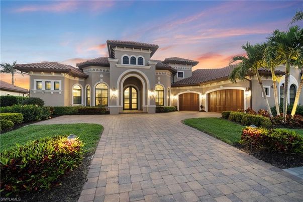 Backyard, Exterior, Facade, Mediterranean