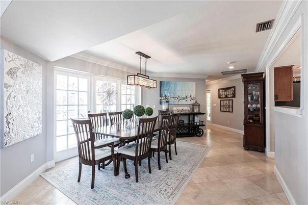 Dining room, Interior, Pendant Lights