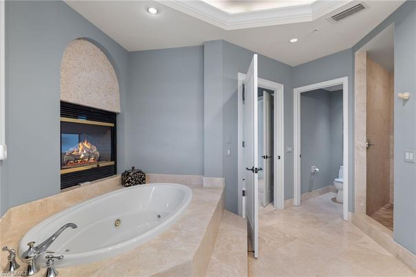 Bathroom, Fireplace, Interior, Recessed Lighting