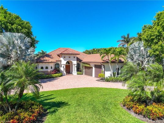 Attached, Backyard, Exterior, Facade, Mediterranean