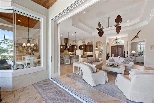 Dining room, Interior, Kitchen, Living room, Pendant Lights, Recessed Lighting, Wooden Ceilings
