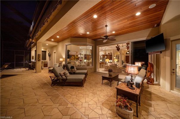 Exterior, Recessed Lighting