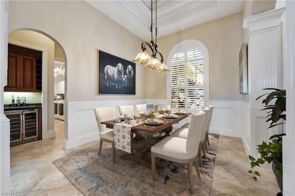 Chandelier, Dining room, Interior, Pendant Lights