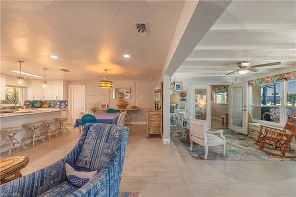 Interior, Kitchen, Pendant Lights, Recessed Lighting