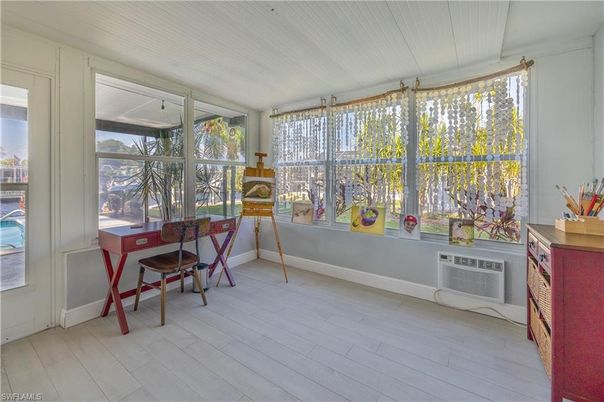 Interior, Sun Room, Wood Texture Flooring