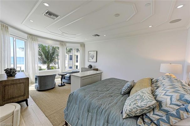 Bedroom, Home Office, Interior, Recessed Lighting, Wood Texture Flooring