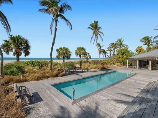 Exterior, Pool, Water